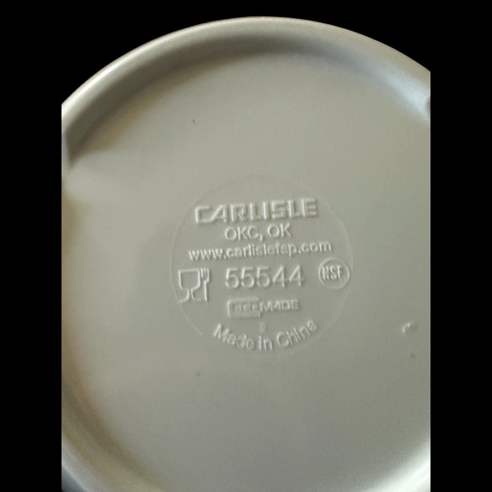 Carlisle Balsam 55544 White Melamine Angled Display Bowl 26 oz 8" - Picture 3 of 5